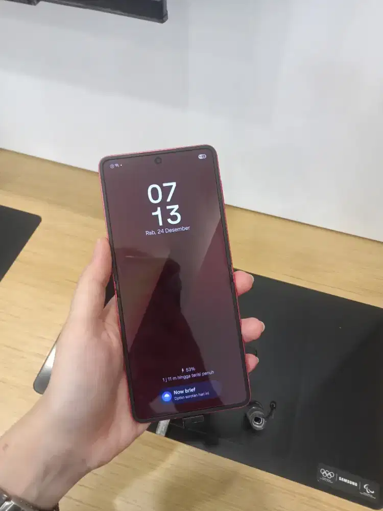 galaxy z flip 7 bisa kredit bunga 0% hanya cukup bawa ktp