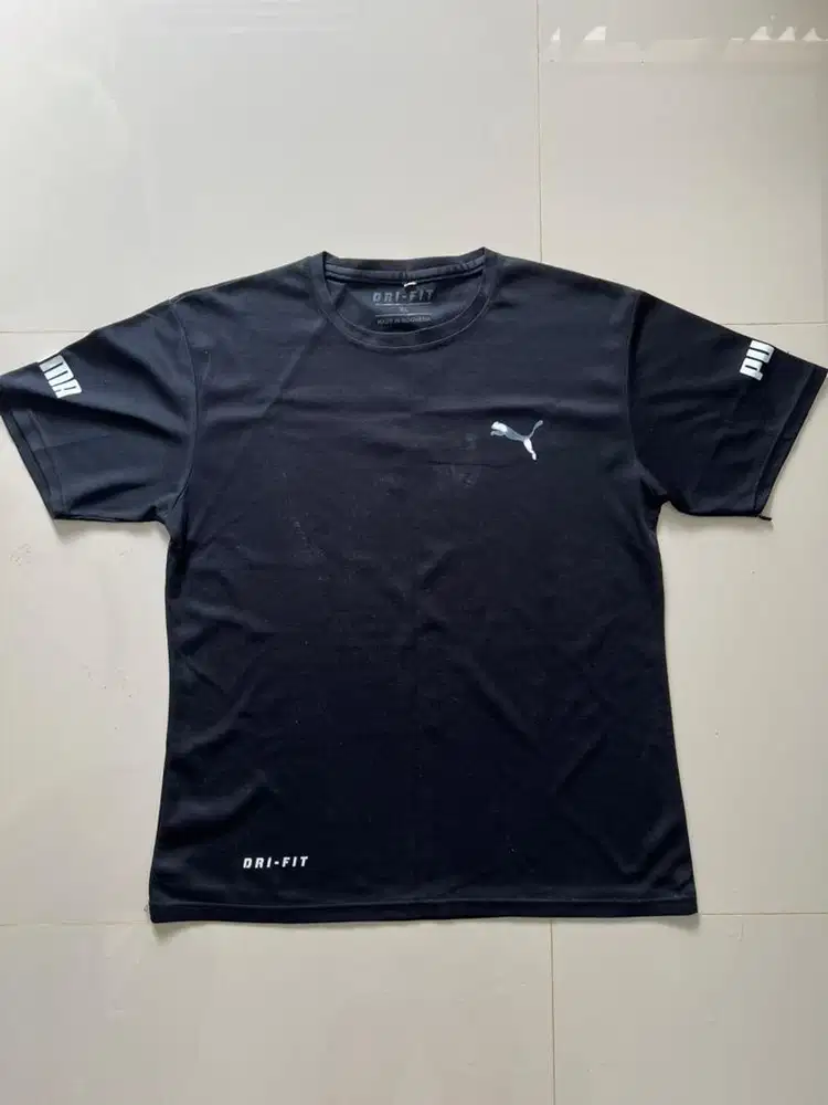 Kaos puma hitam dryfit