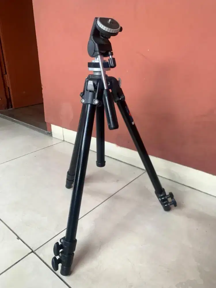 Tripod Manfrotto 190/EA 27
