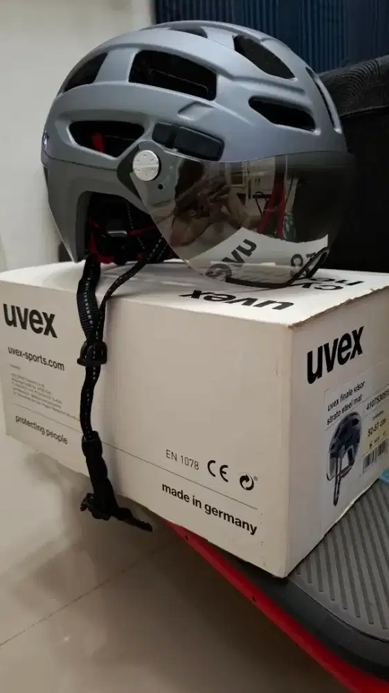 Helm Seoeda Uvex Finale Visor Helmet - Strato Steel Mat 52 - 57 CM