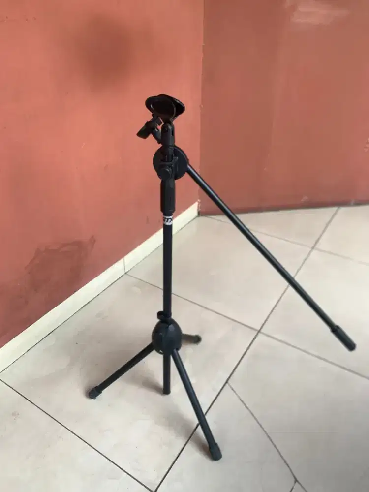 Stand Mic Pendek STX