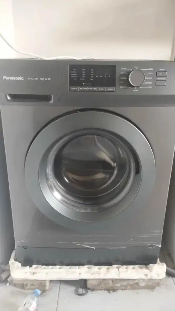 Mesin cuci panasonic front load kap.7kg