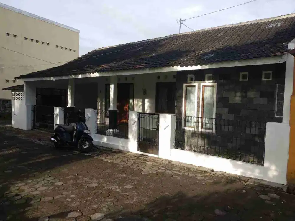 Rumah Dalam Perumahan Di Condongcatur Dekat RS.JIH, Pakuwon Mall, Kampus UPN