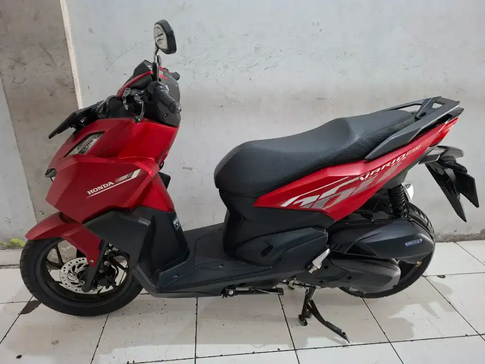 Vario 160 2024 Merah