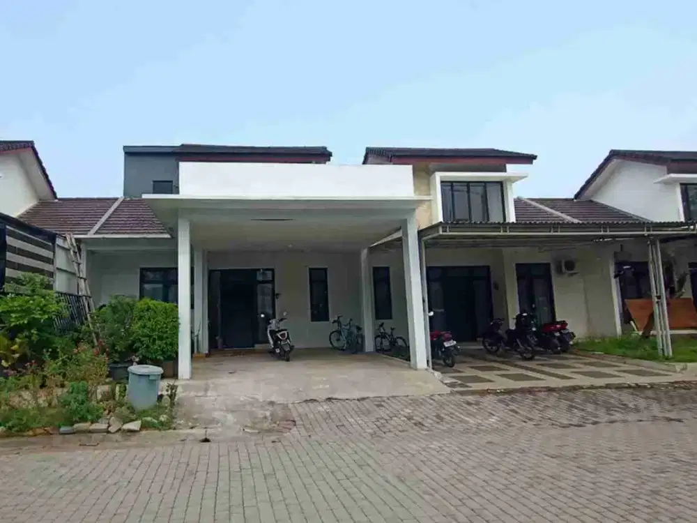 Rumah Elegan 2 Lantai,Posisi Strategis