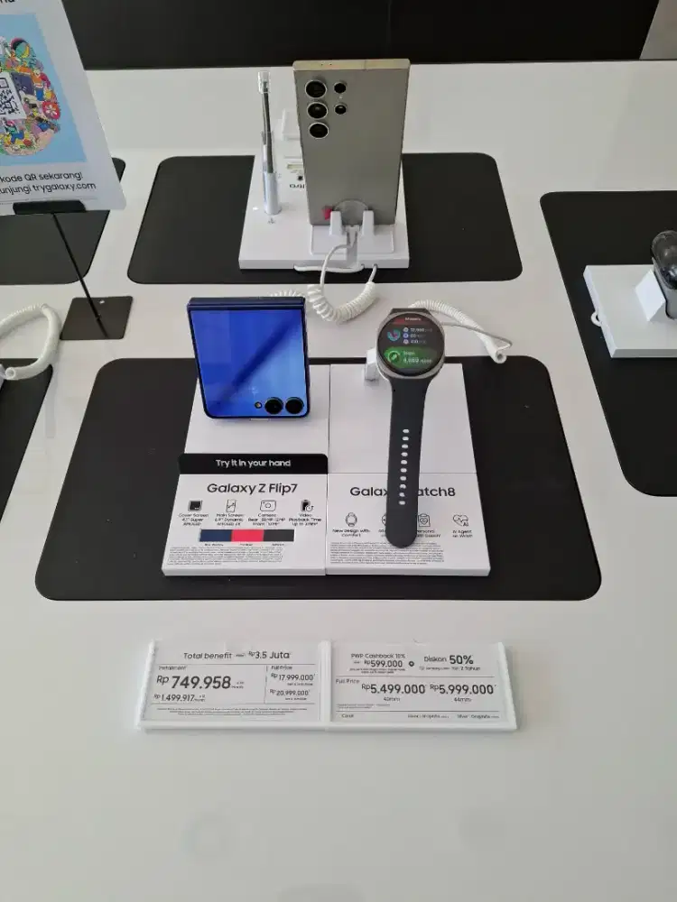 SAMSUNG GALAXY ZFLIP7