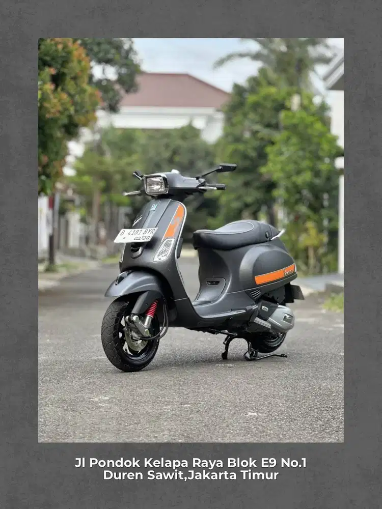 PIAGGIO VESPA S125 IGET 3V IE Tahun 2019 WARNA GREY TITANIO PERFECT CO