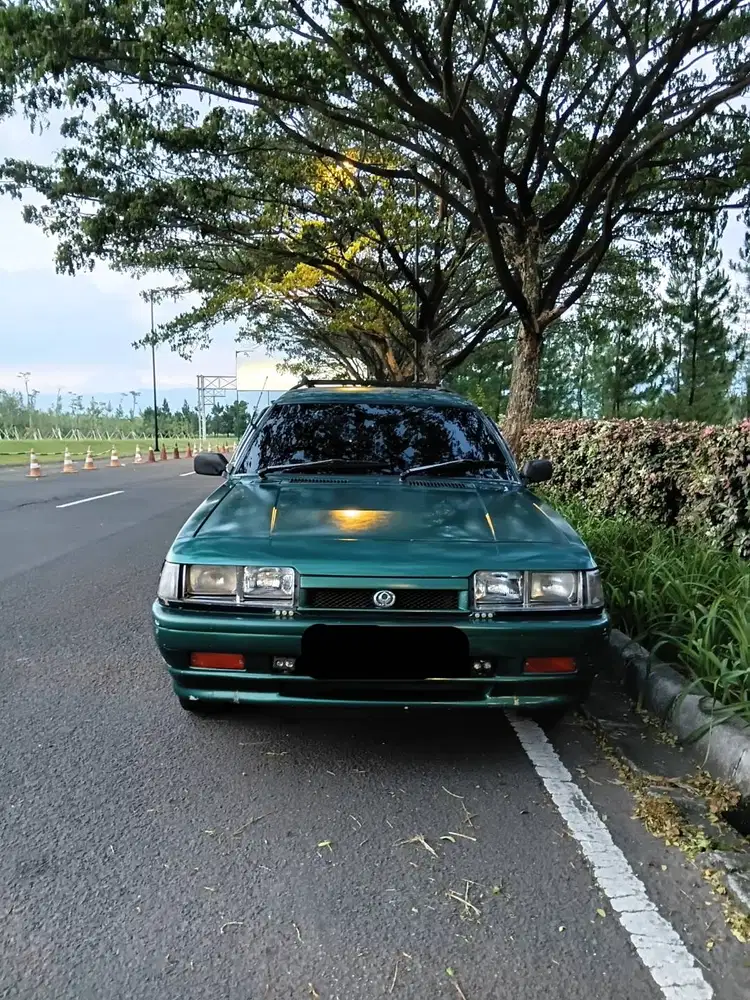 DIJUAL Mazda Vantrend Wagon Rare Green — Siap Pakai, Karakter Dapet