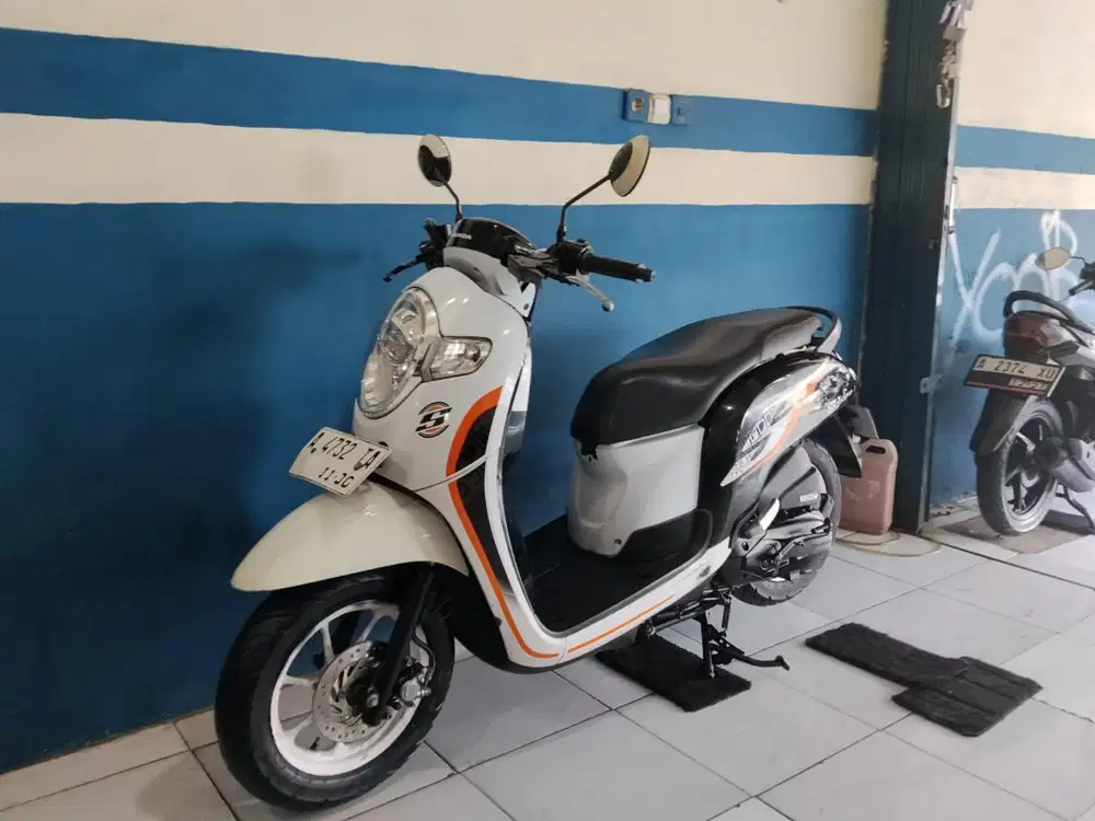 JUAL HONDA SCOOPY STYLIST (DONAT) 2020 PAJAK HIDUP
