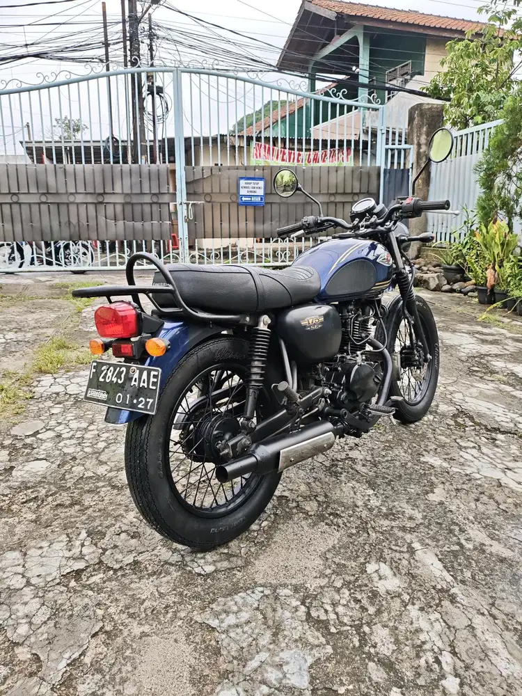 ~Sale Kawasaki W175 SE
