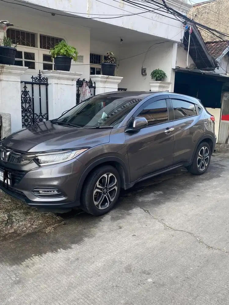 HR V 1.5 E Matic Mobil Keluarga