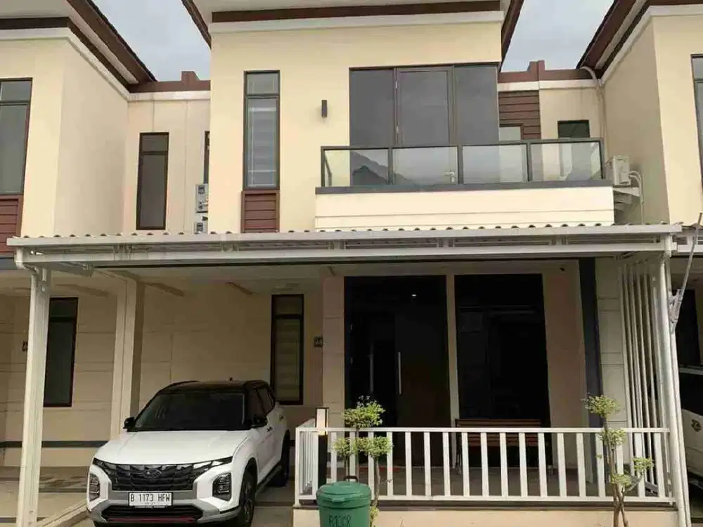 Rumah mewah Lavon Cluster Regalia Tangerang