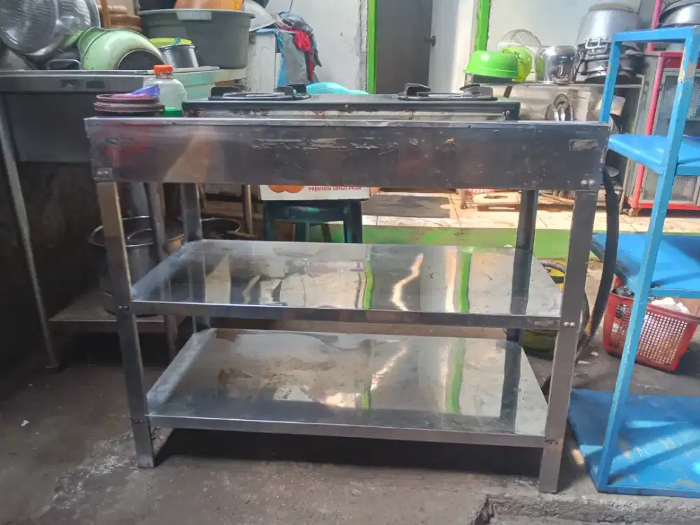 Meja Stainless Steel utk Perlengkapan Dapur