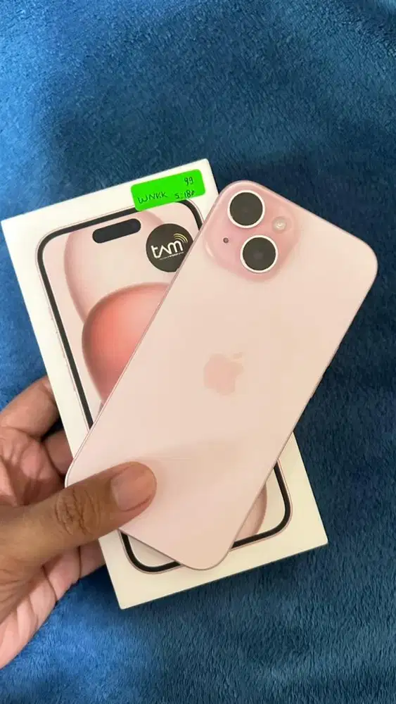 IPHONE 15 PINK 256GB IBOX FULLSET MULUS