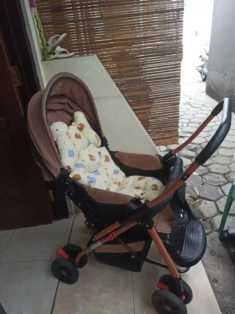 PRELOVED STROLLER BAYI