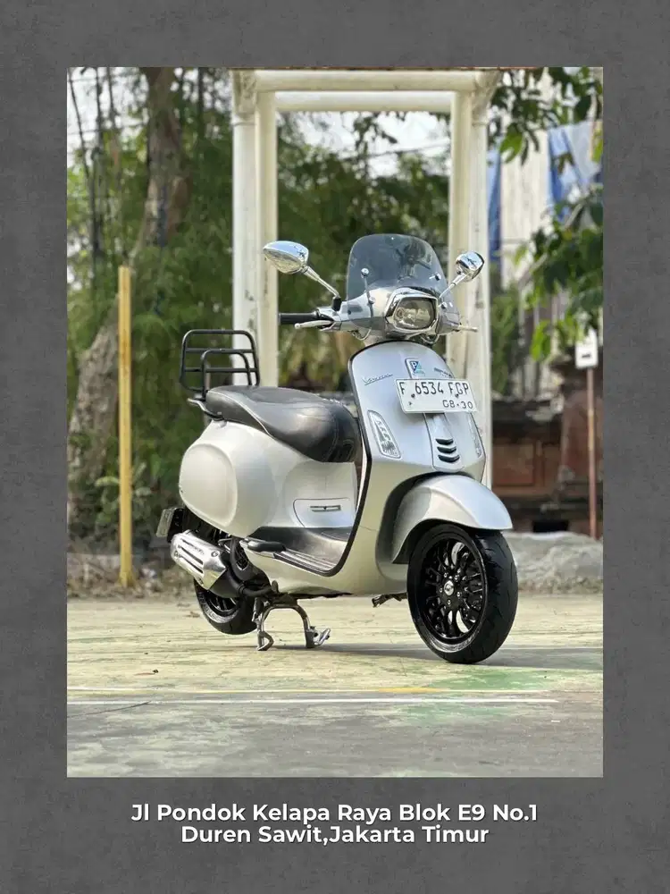 PIAGGIO VESPA SPRINT SPORT 150 IGET Tahun 2017 WARNA LIGHT GREY PERFEC