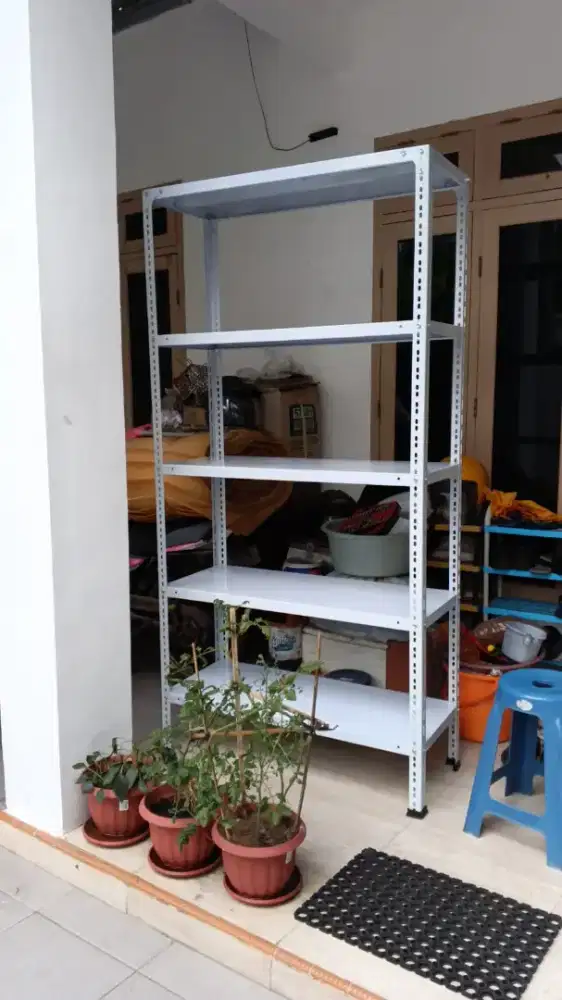 Rak gudang rak besi rak toko