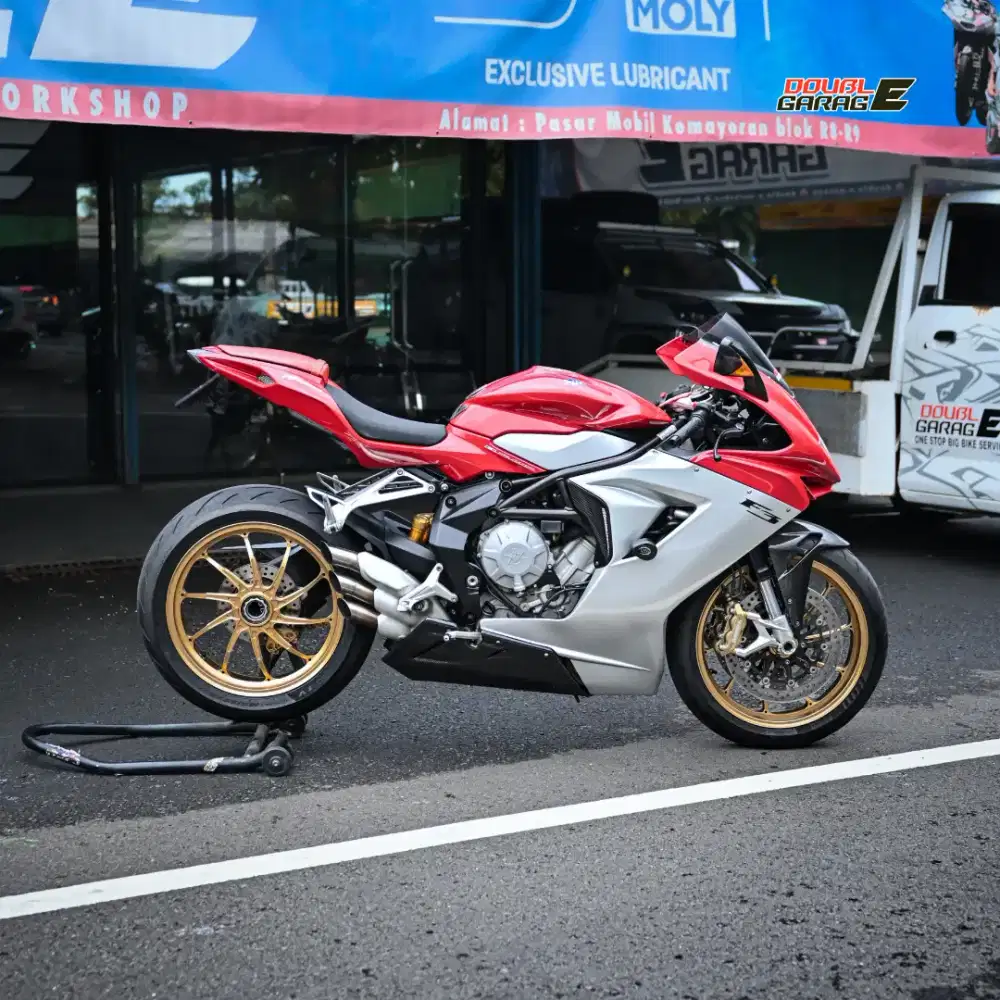 ‎MV AGUSTA F3 675 MERAH SILVER 2012  MULUS