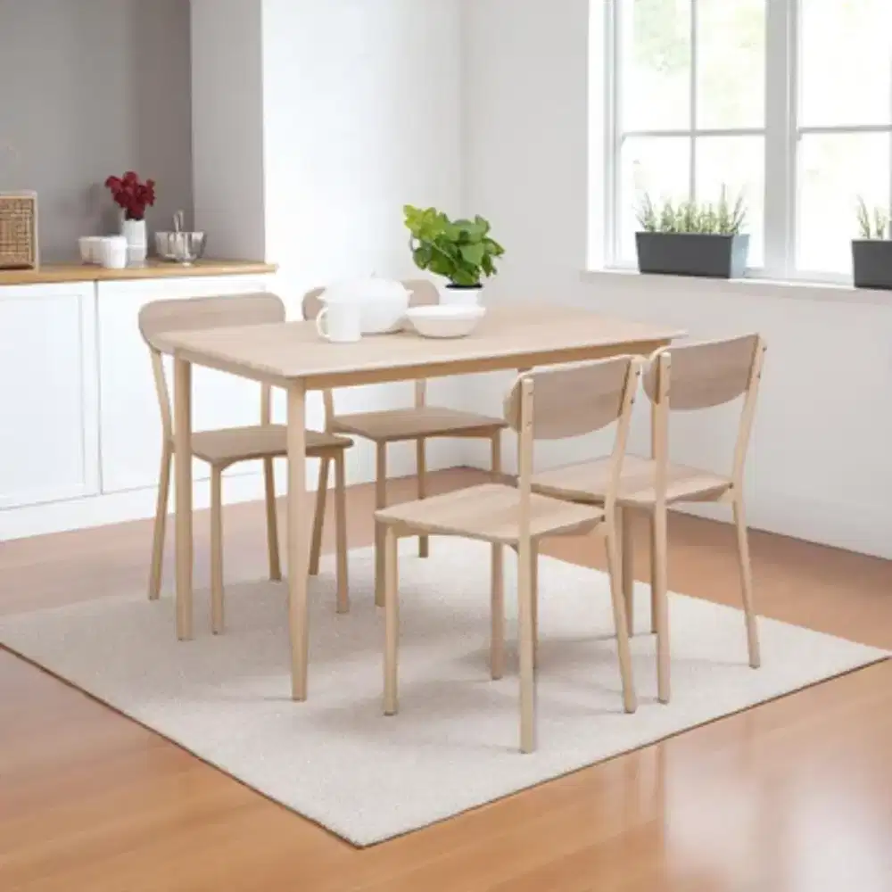 Meja makan lamira selma