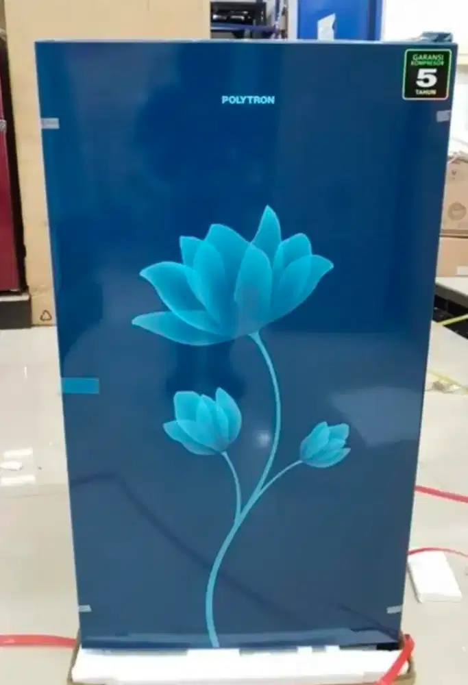 *WTS Kulkas pemakaian pribadi (Like New)