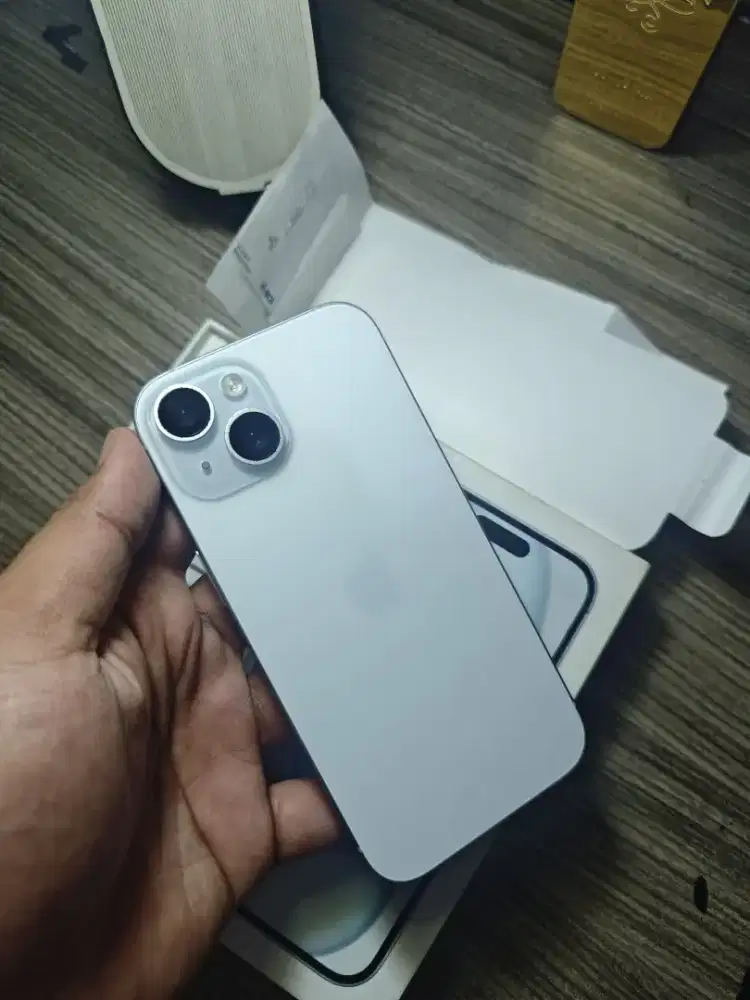 iPhone 15 basic 128Gb iBox