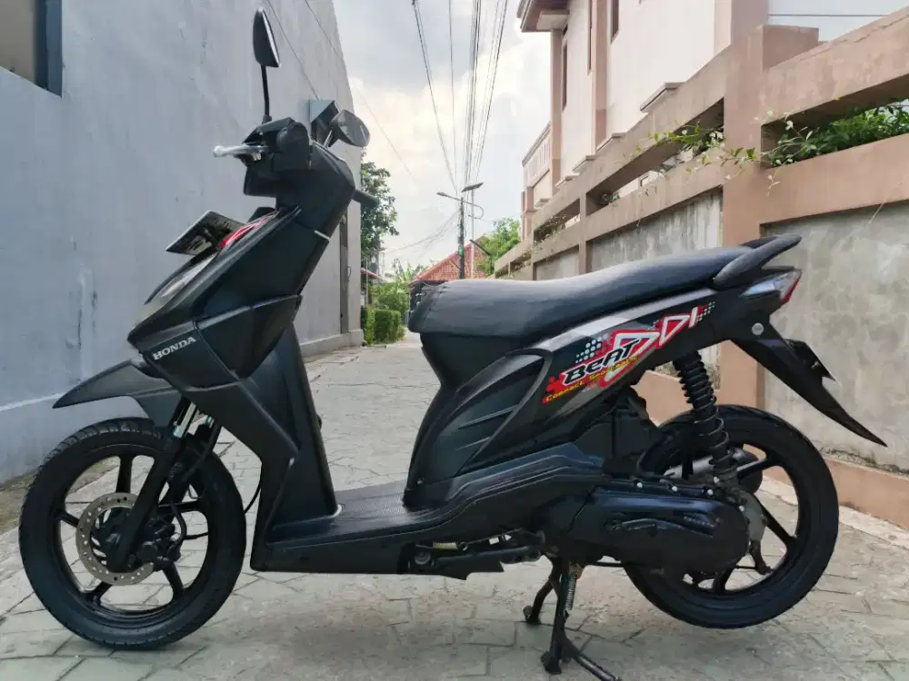 Honda beat karbu 2012 stater tokcer halus mulus terawat