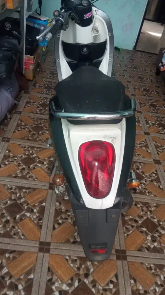 Honda karbu 2010 scoopy