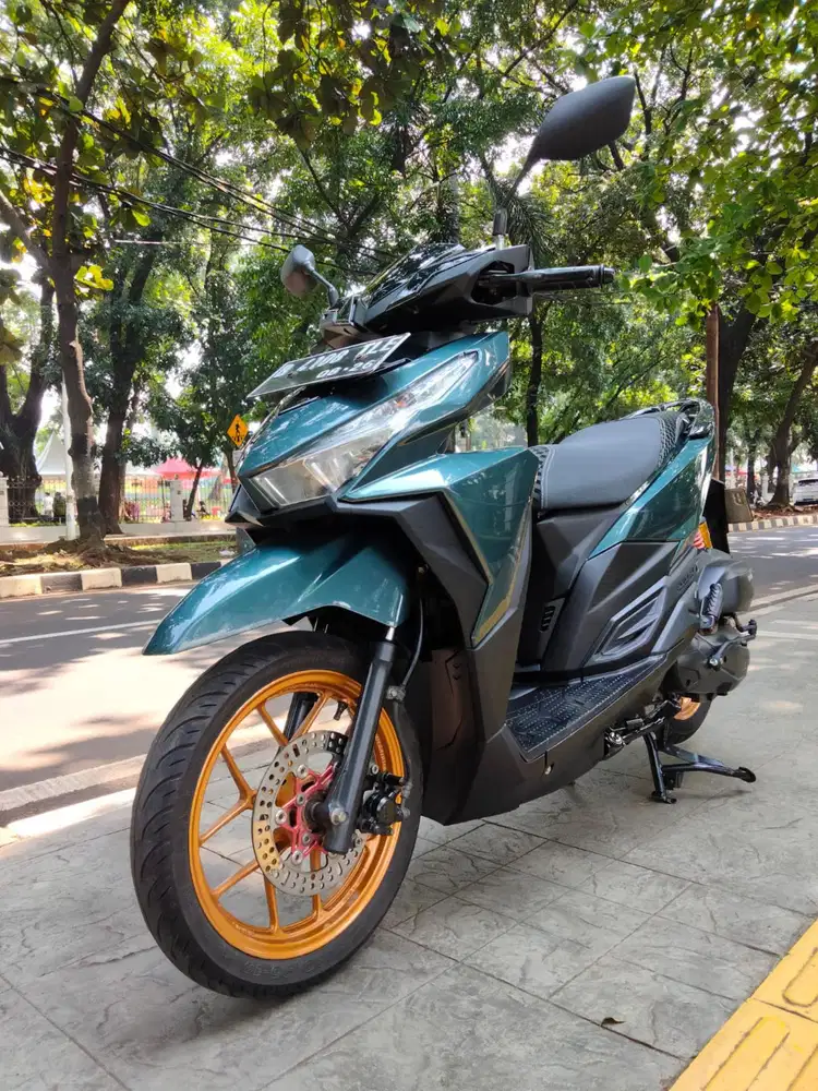 DIJUAL CASH HONDA VARIO 125 CBS OLD THN 2016 PJK IDUP SIAP PAKAI