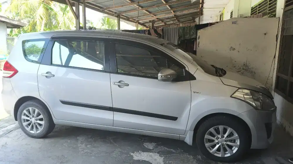 Dijual Cepat !! Ertiga