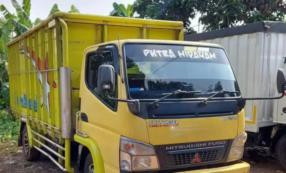 Mitsubishi canter 125 hd tahun 2013