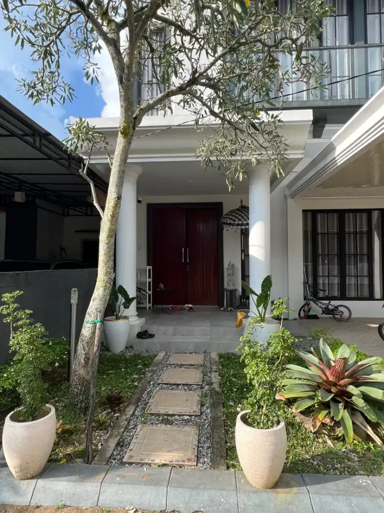 Rumah Super Mewah jual full dengan isi