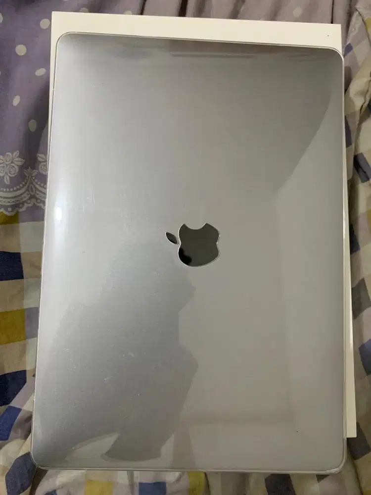 Macbook m1 2021 256/8