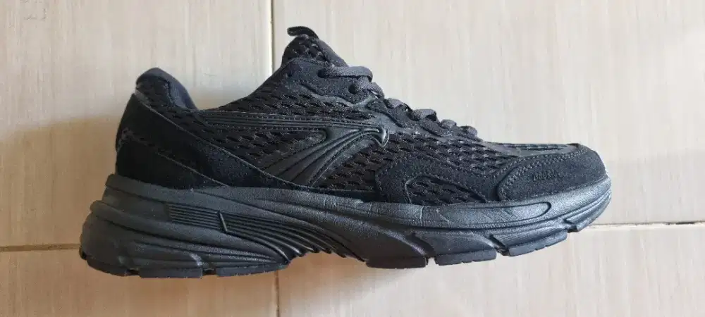 Sepatu Brodo Ace Nexus size 44