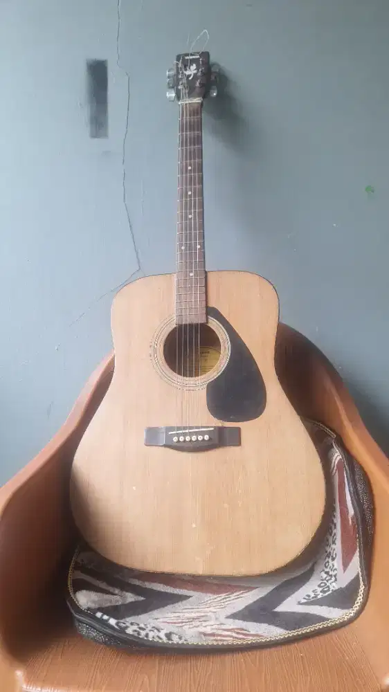 Gitar yamaha coustik f310