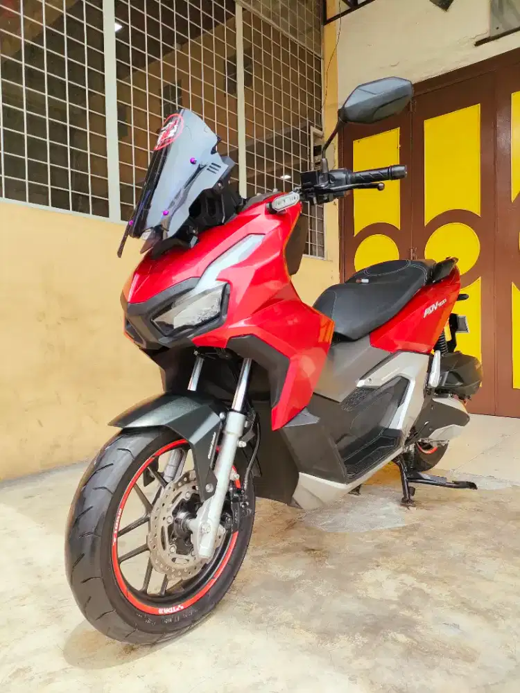 Honda ADV / ADV 160 CBS ISS 2023, Red Premium Metalic, Unit Mulus.