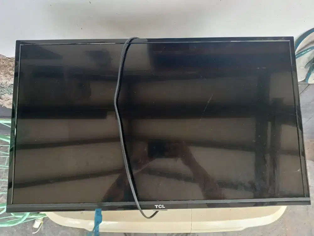 Jual TV led TCL blm smart tv