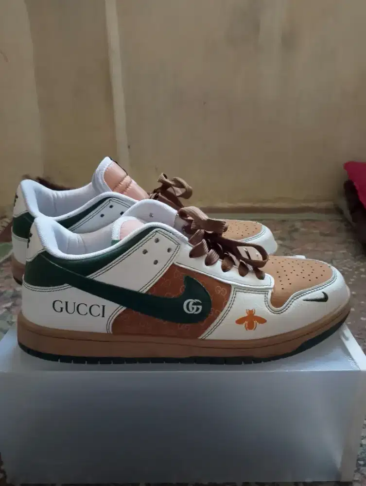 Nike air Gucci original