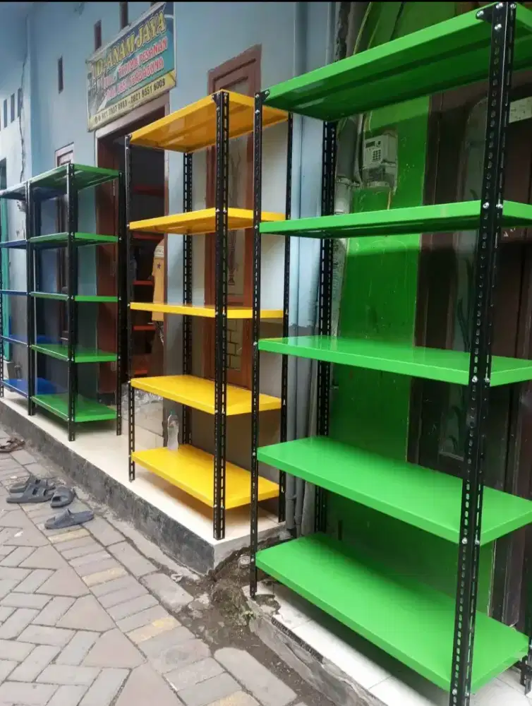 Rak besi rak buku rak toko