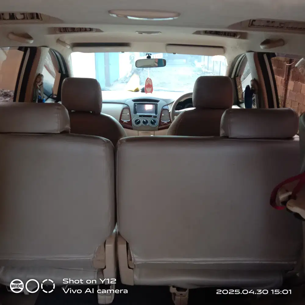 Toyota Kijang Innova 2005 Bensin