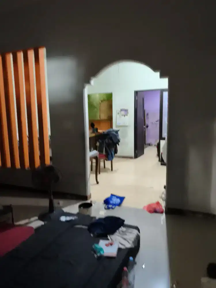 Di jual rumah beserta toko