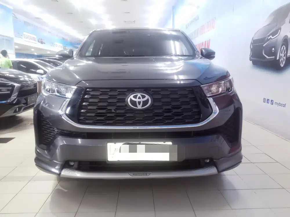 Toyota Kijang Innova 2023 Bensin