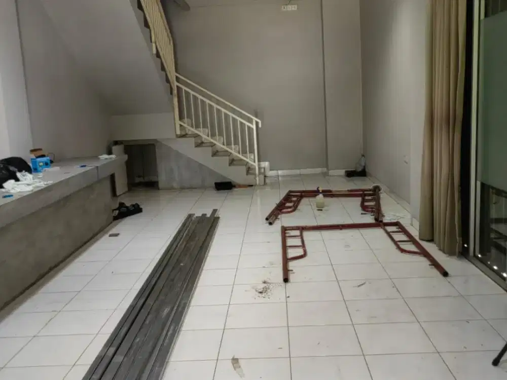 Dijual & Disewa Ruko Hook 3 Lantai di Bekasi Town Square (Betos) – Lokasi Strategis & Premium (013)