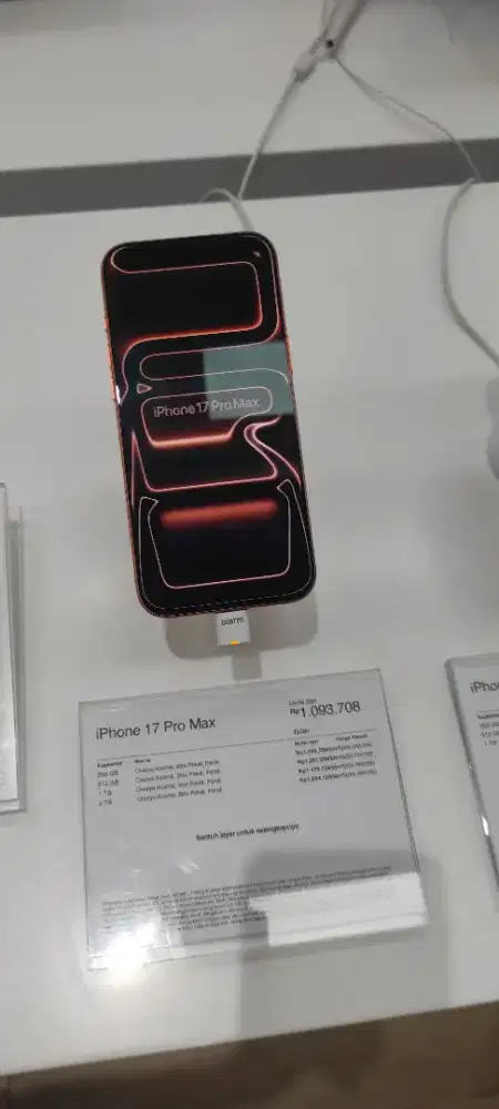 cicilan iPhone 17 pro silver