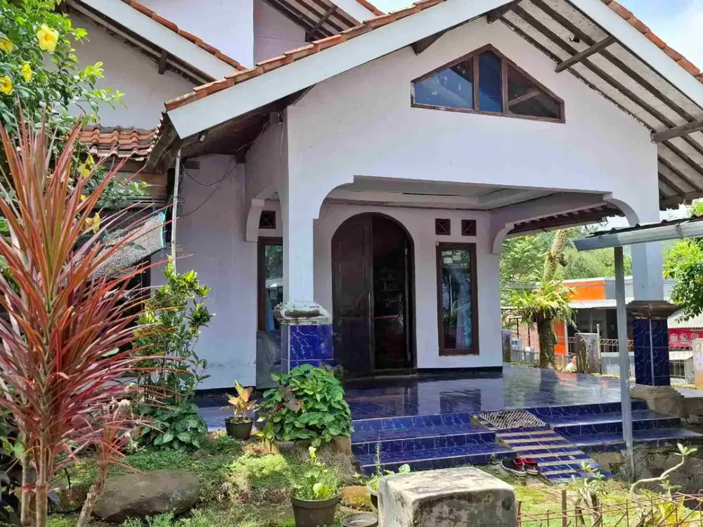 JUAL CEPAT RUMAH STRATEGIS UNTUK USAHA ATAU UNTUK DIHUNI BAROS BANJARAN