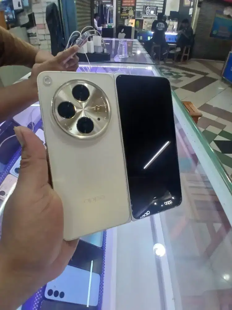 Oppo n3 fold like new ram 16 per 512 gb