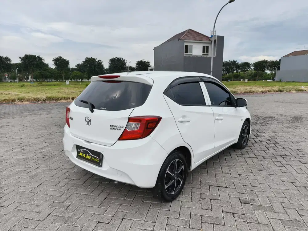 Honda Brio 2023 Bensin