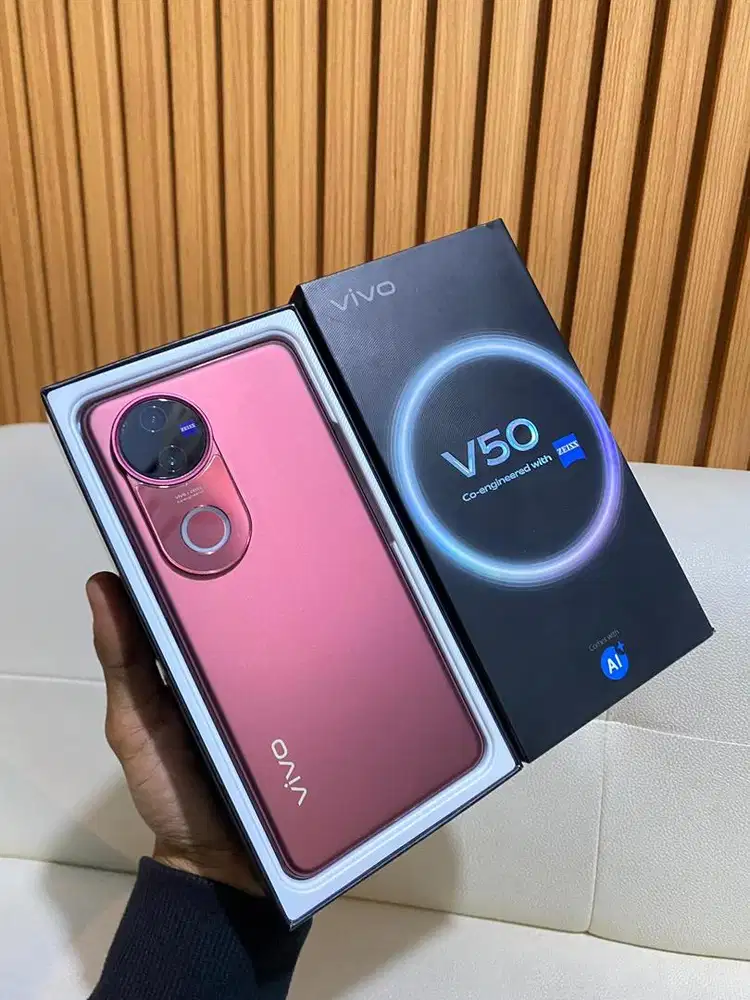 Vivo v50 5g 12/256gb fullset