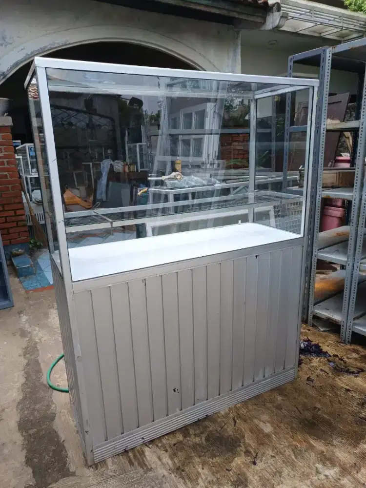 Jual Etalaae second kondisi ok, Lok Pamulang barat, Tangsel