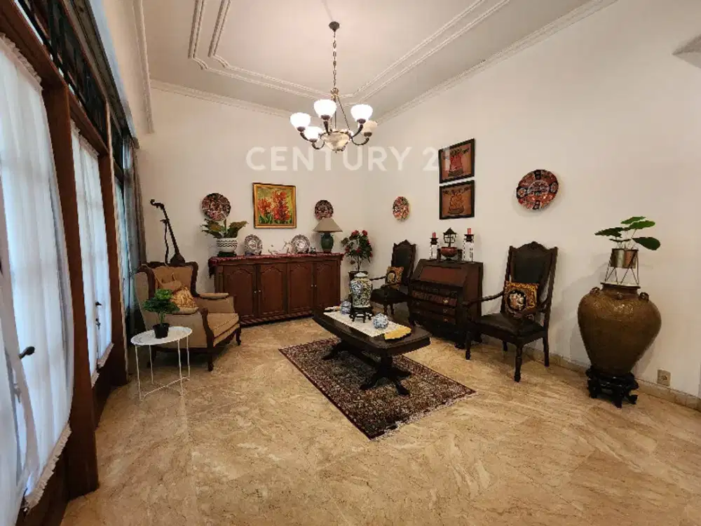 Rumah Mewah Private Pool di Pondok Indah, 7+4 KT, Full Furnished, Cocok Expat & Dubes