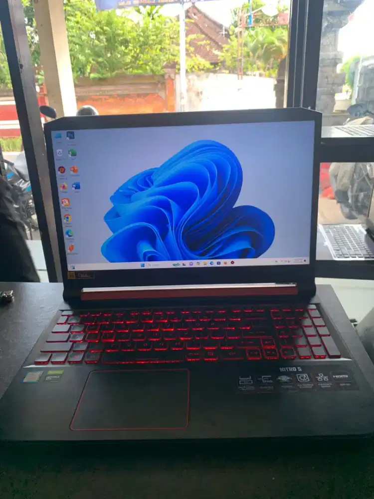 Jual laptop gaming murah